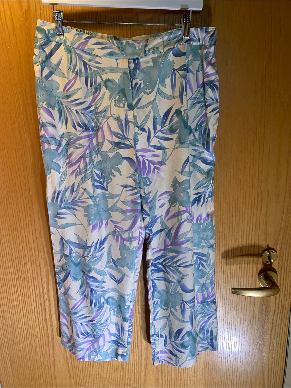 August Silk 100% Silk Tropical Floral Wide-Leg Pants in Teal & Lavender - Size L